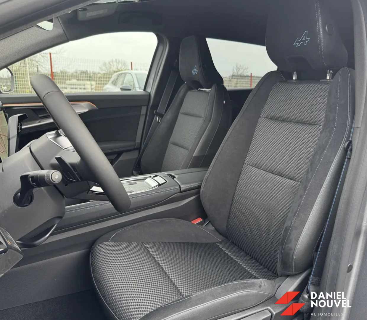 E-TECH FULL HYBRID 200 ESPRIT ALPINE