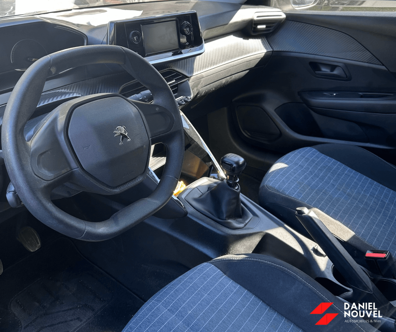 Affaire 1.5 BlueHdi Premium 100cv