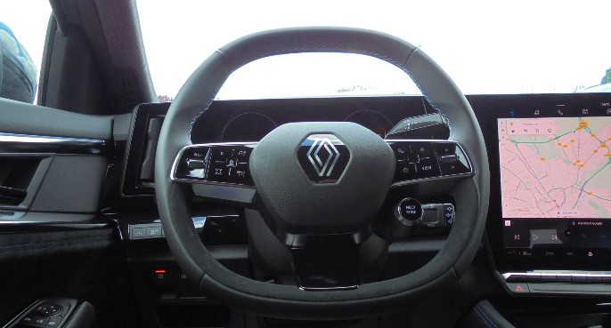 E-TECH full hybride esprit ALPINE